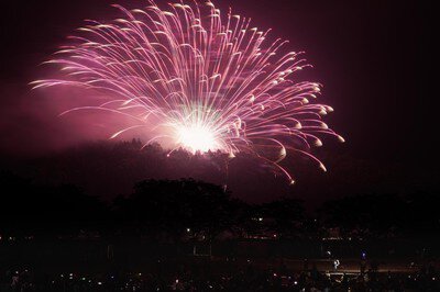 浅川の花火 「地雷火」は、浅川の花火のクライマックスを飾る