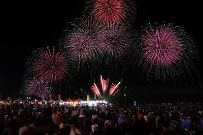 たるみずふれあいフェスタ2026夏祭り 音楽と共に打ち上がる花火は必見