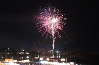 鶴市花傘鉾祭花火大会 画像(2/4)