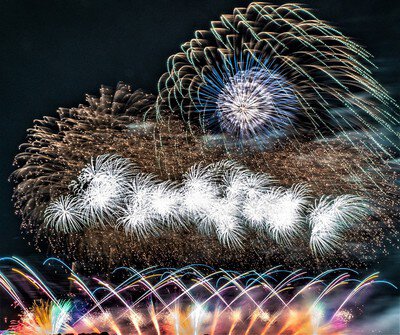 音と光が織りなす幻想のグラデーション
