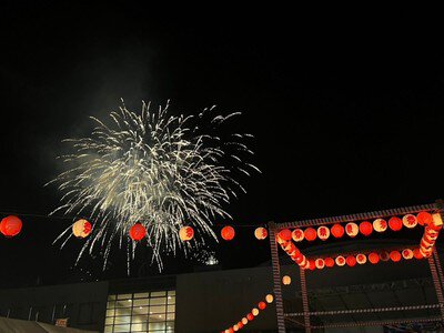 第18回 みやこ町夏まつり クライマックスを飾る大輪の花は見応えあり