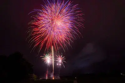Rekifune River Clear Stream Festival / Doshin Fireworks Festival Image (4/4)