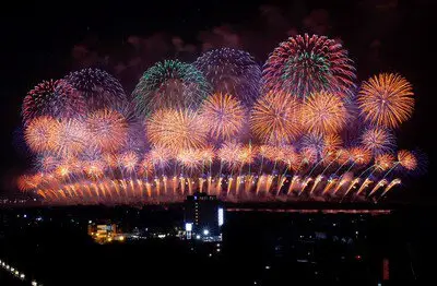 酒田の花火 2026「つなぐ絆、未来に響け一万発」
