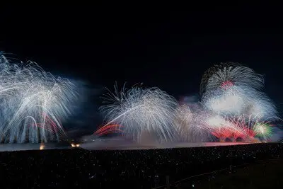 千葉開府900年記念 幕張ビーチ花火フェスタ2026(第48回 千葉市民花火大会)