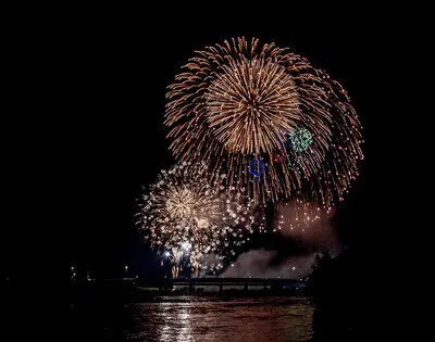 揖斐川祭典「感謝煙火」