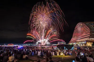 미나토 HANABI 2026 — 고베를 수놓는 5일간 — 고베의 야경과 불꽃의 콜라보를 즐길 수 있다