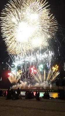 2026 후루사토 무로토 축제 — 다이내믹한 불꽃이 밤하늘에 활짝 피어납니다