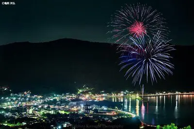 에키진샤 여름축제 이마부쿠 불꽃대회 — 1000발의 불꽃이 통쾌하게 피어납니다